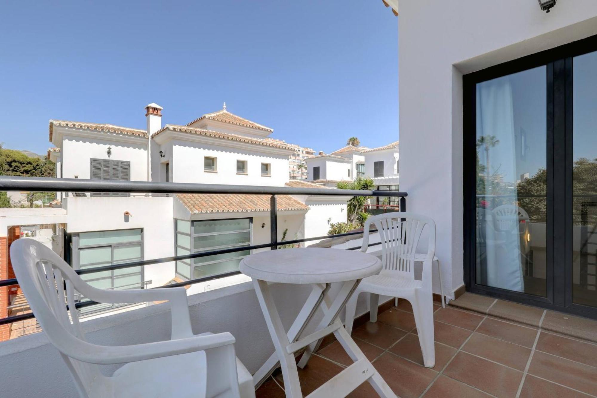 011 Bright And Spacious Villa With Private Pool Benalmádena Exterior photo
