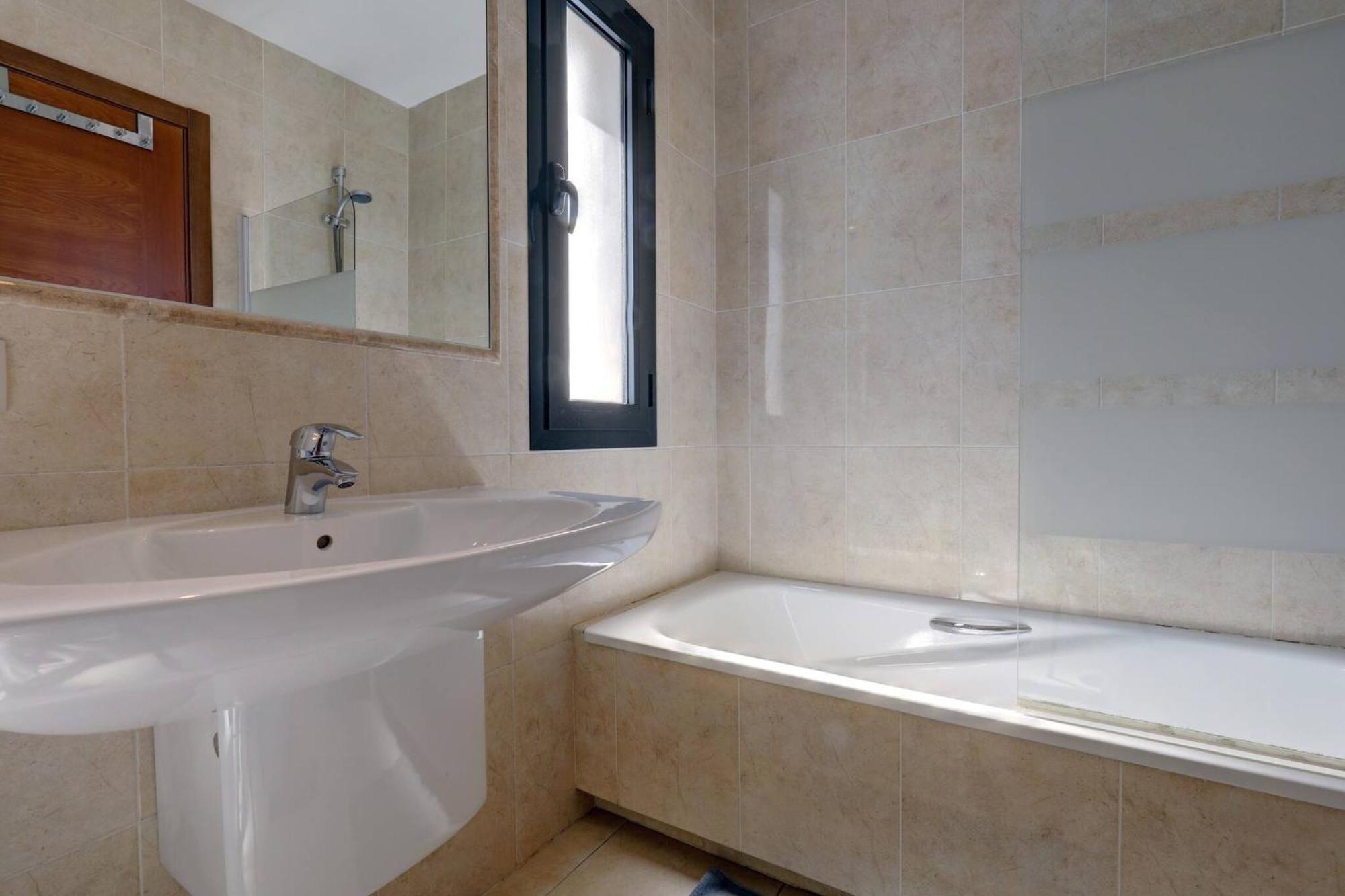 011 Bright And Spacious Villa With Private Pool Benalmádena Exterior photo
