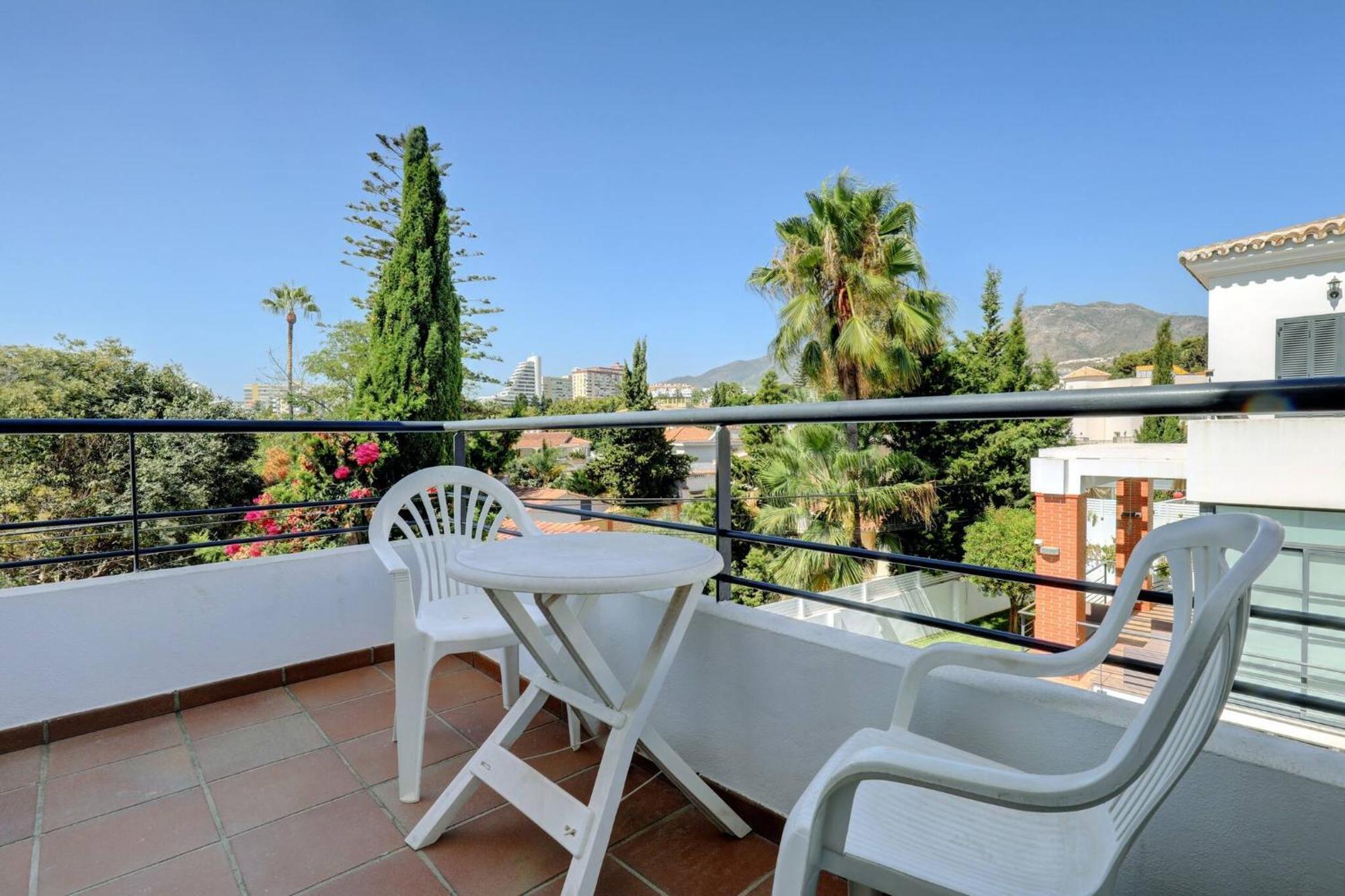 011 Bright And Spacious Villa With Private Pool Benalmádena Exterior photo