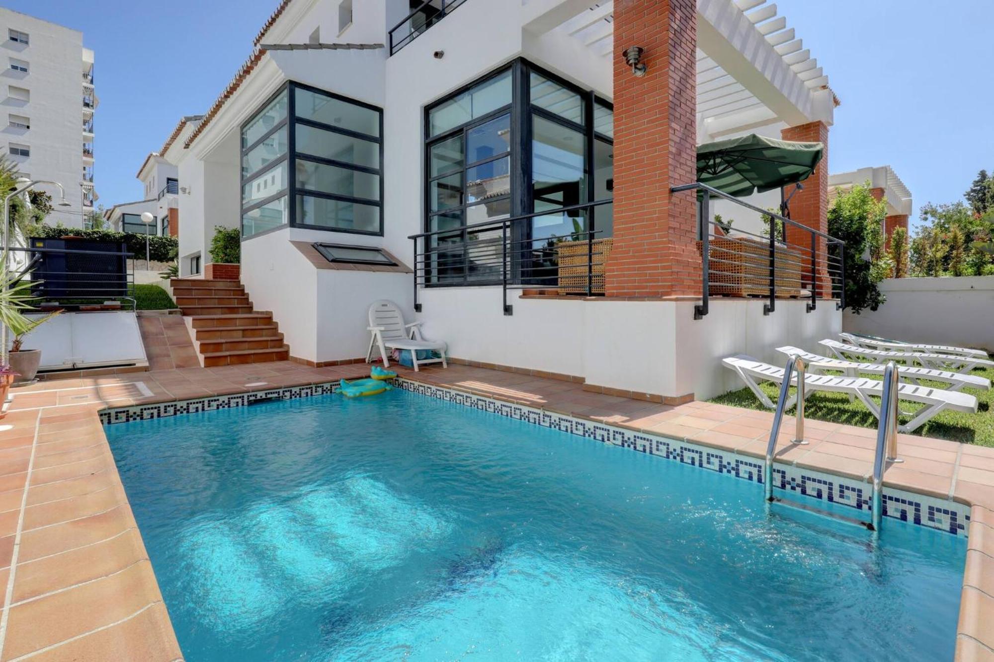 011 Bright And Spacious Villa With Private Pool Benalmádena Exterior photo